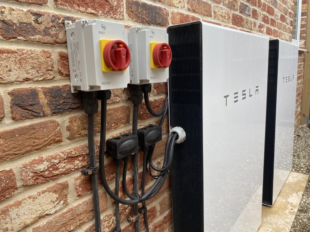 home-battery-installer-norfolk